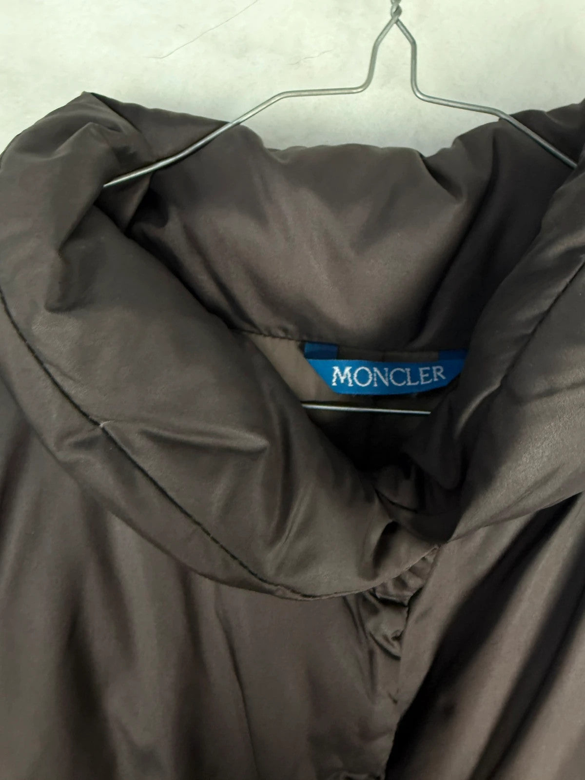 Piumino lungo Moncler Grenoble – Donna Taglia XL (IT 46)