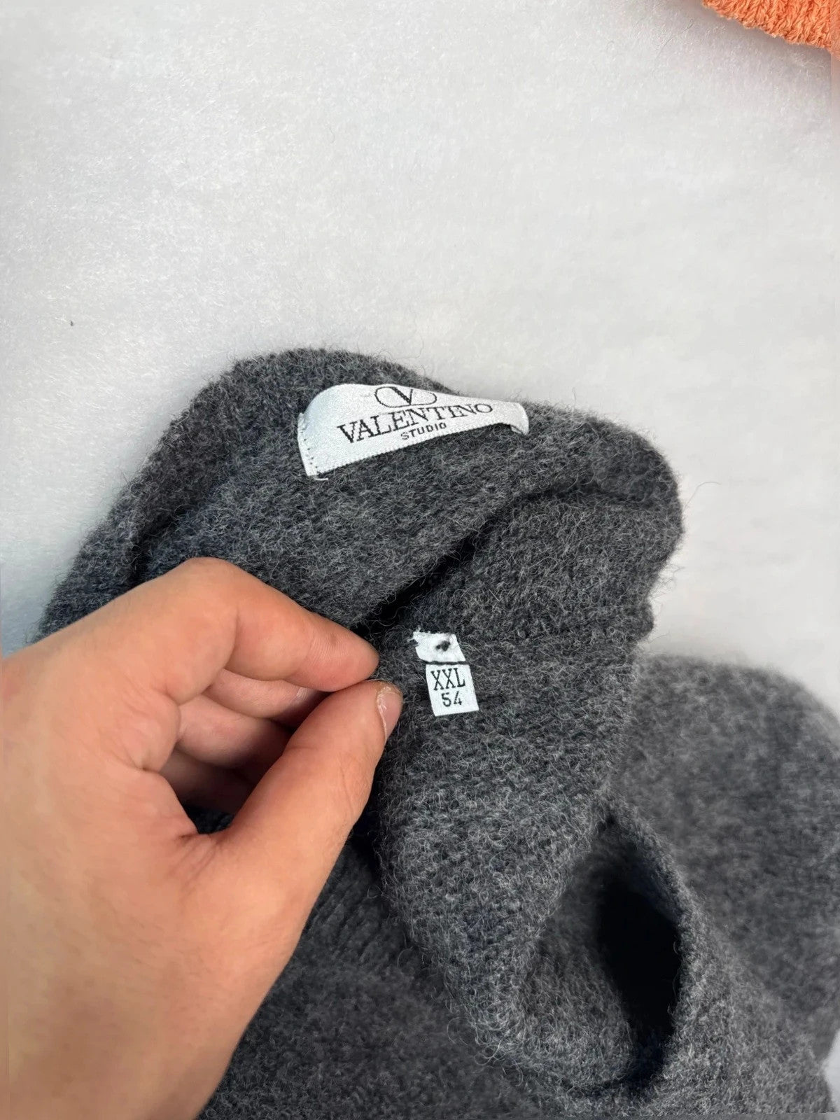 Maglione Valentino grigio scollo a V – Uomo Taglia XXL
