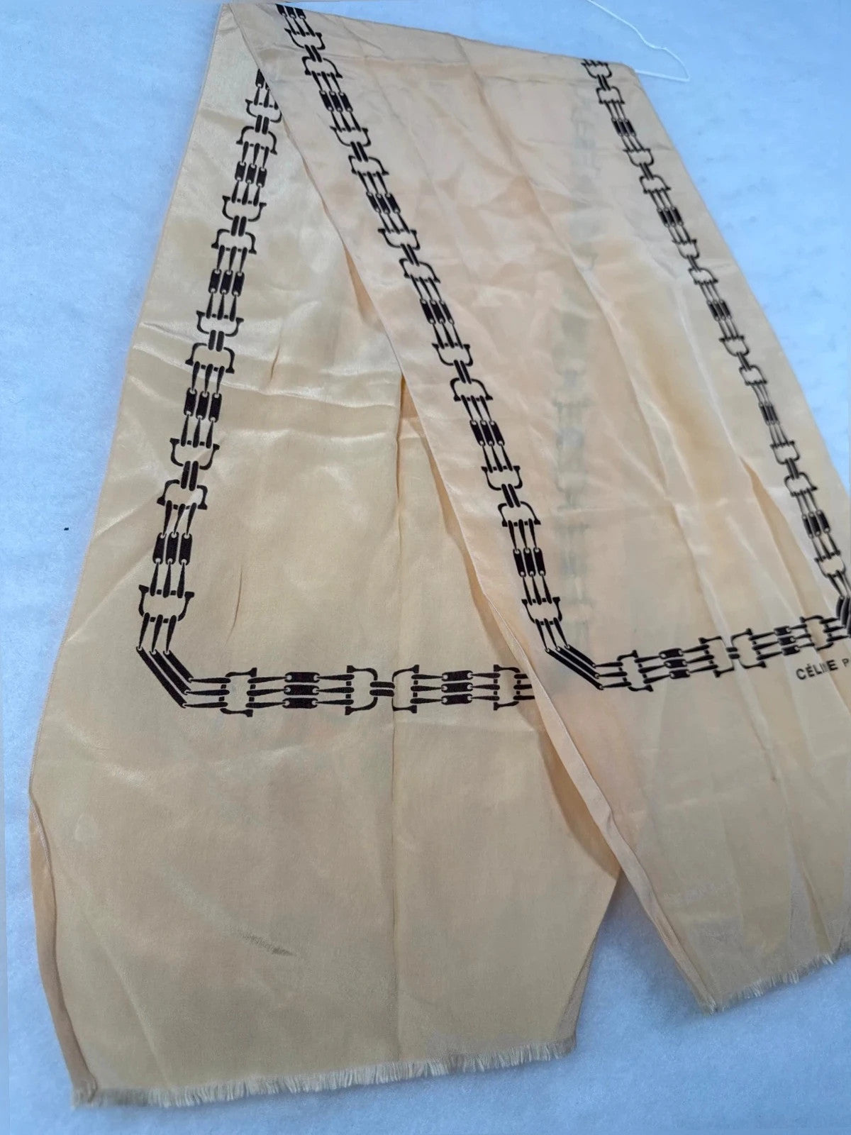 Foulard Céline Paris beige, motivo catena – Vintage