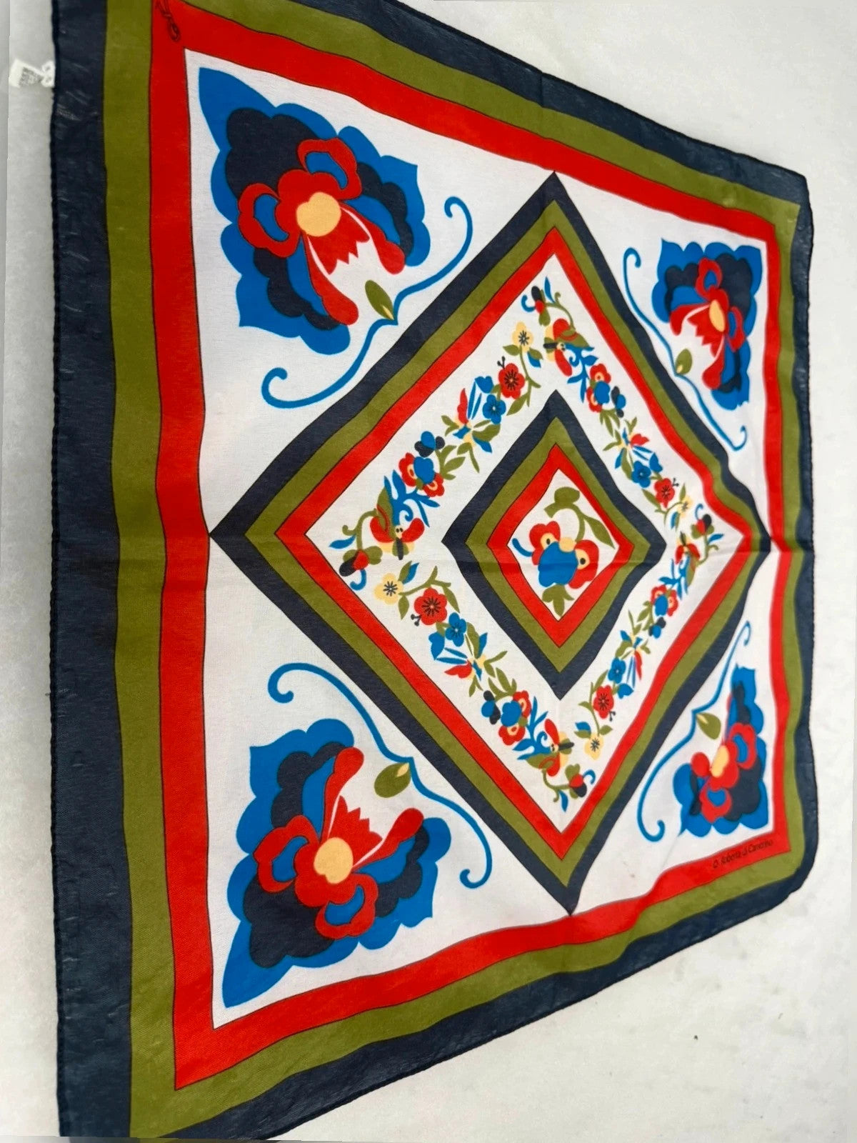 Foulard Roberta di Camerino, stampa geometrica floreale – Vintage