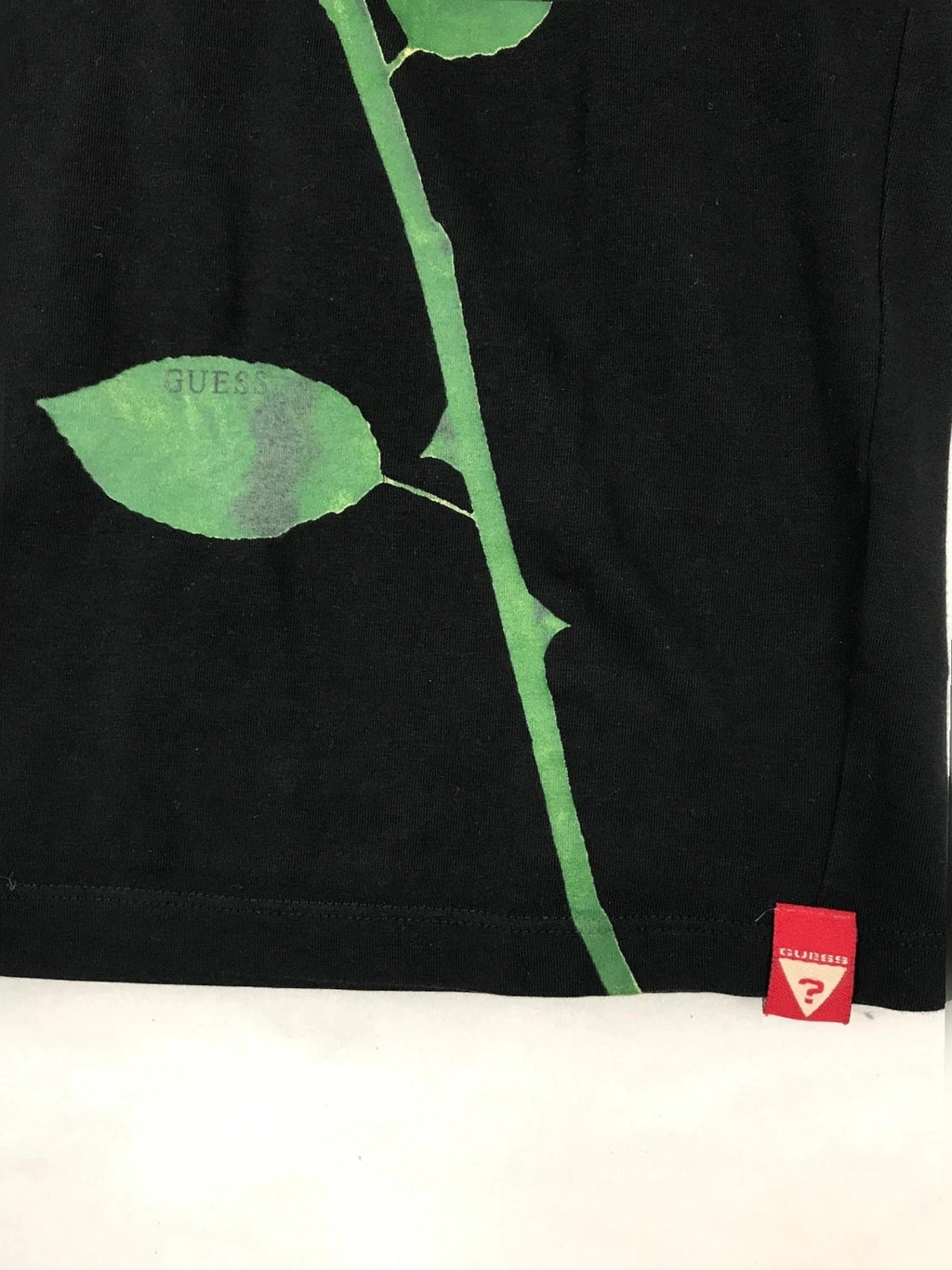T-shirt GUESS Vintage Donna – Taglia S (IT 40)