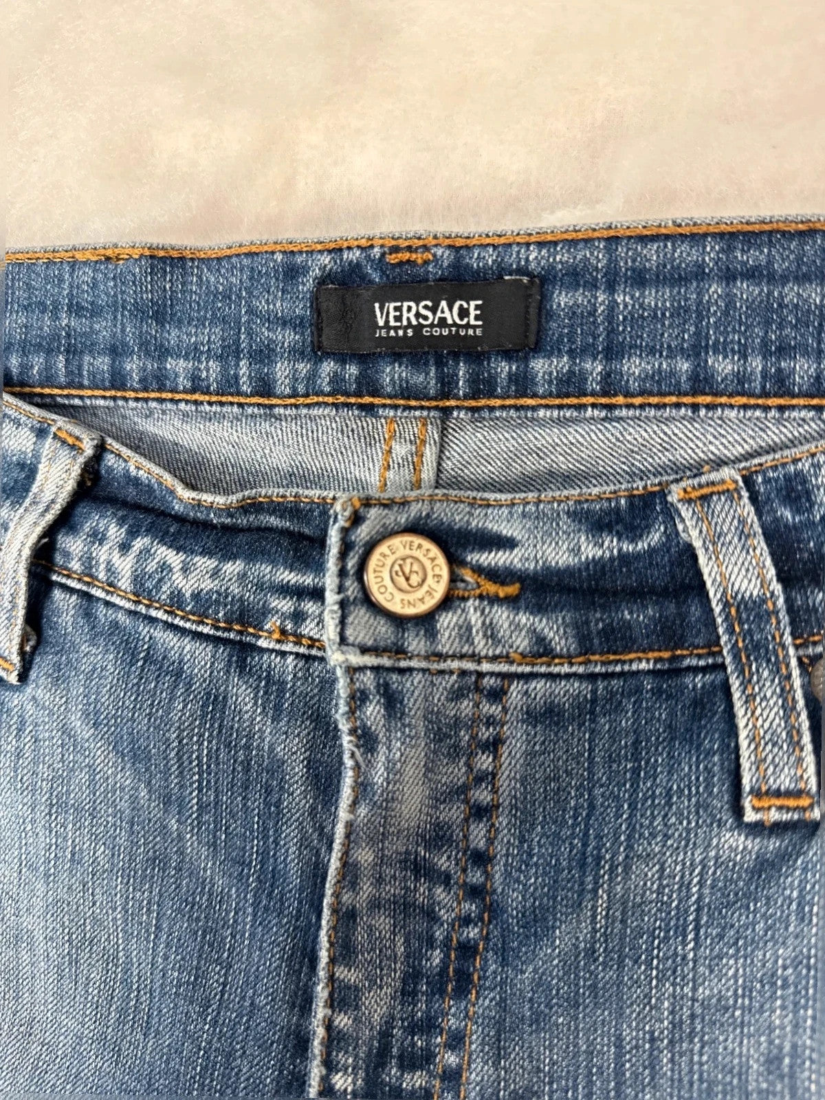 Jeans capri Versace Jeans Couture delavé Y2K – Donna Taglia XL (IT 46)