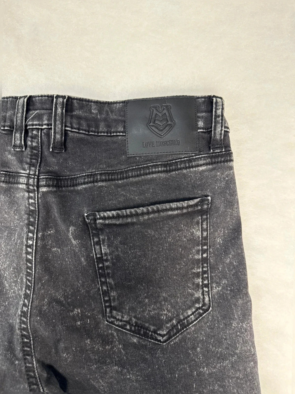 Jeans Love Moschino grigio/nero effetto used – Donna Taglia L (IT 44)