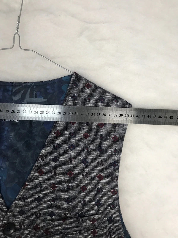 Gilet vintage uomo dettaglio fantasia