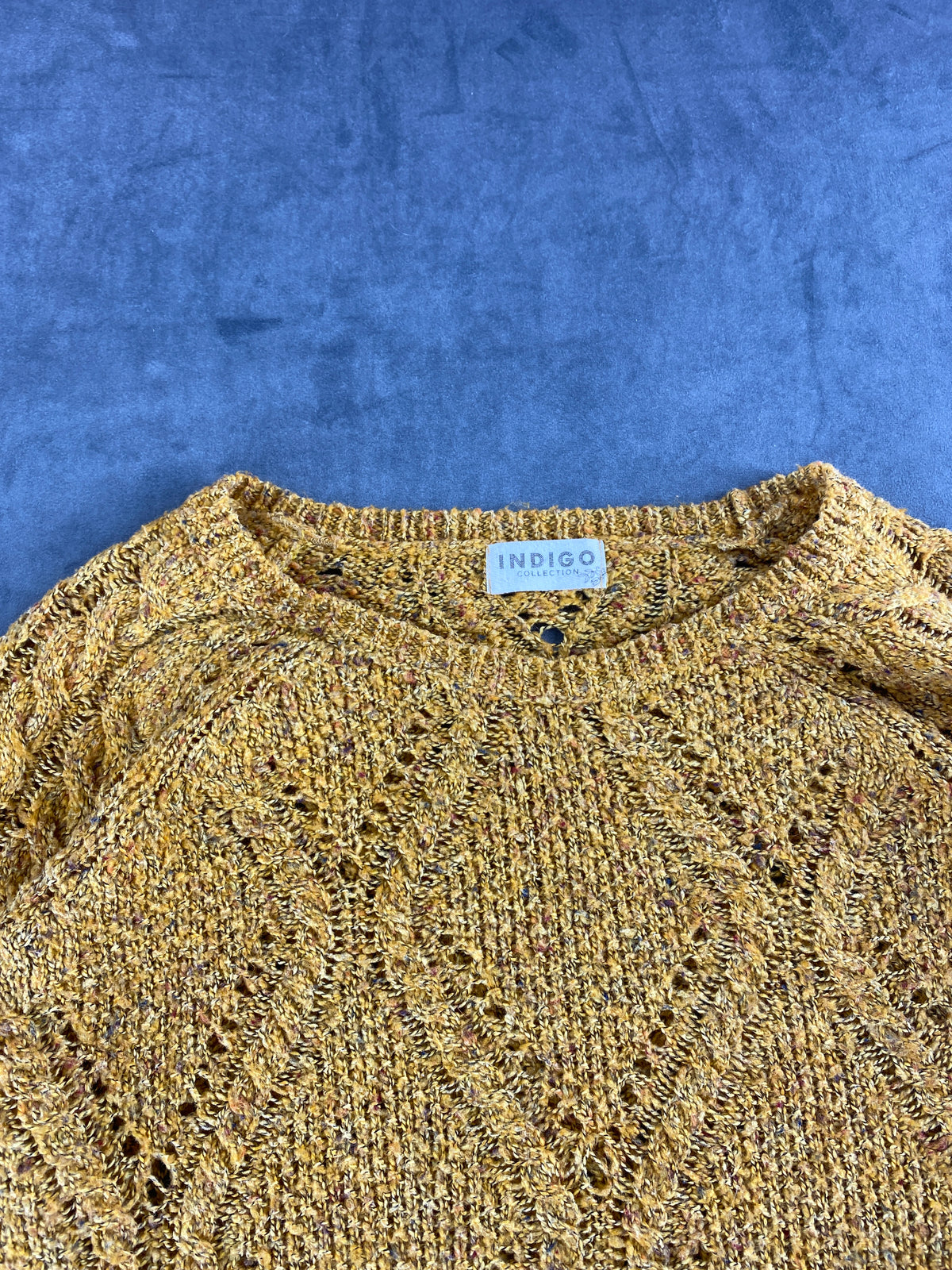 Maglione ocra traforato a rombi vintage – Donna Taglia S (IT 40)
