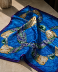 Foulard Bulgari blu, stampa leoni e gemme – Vintage