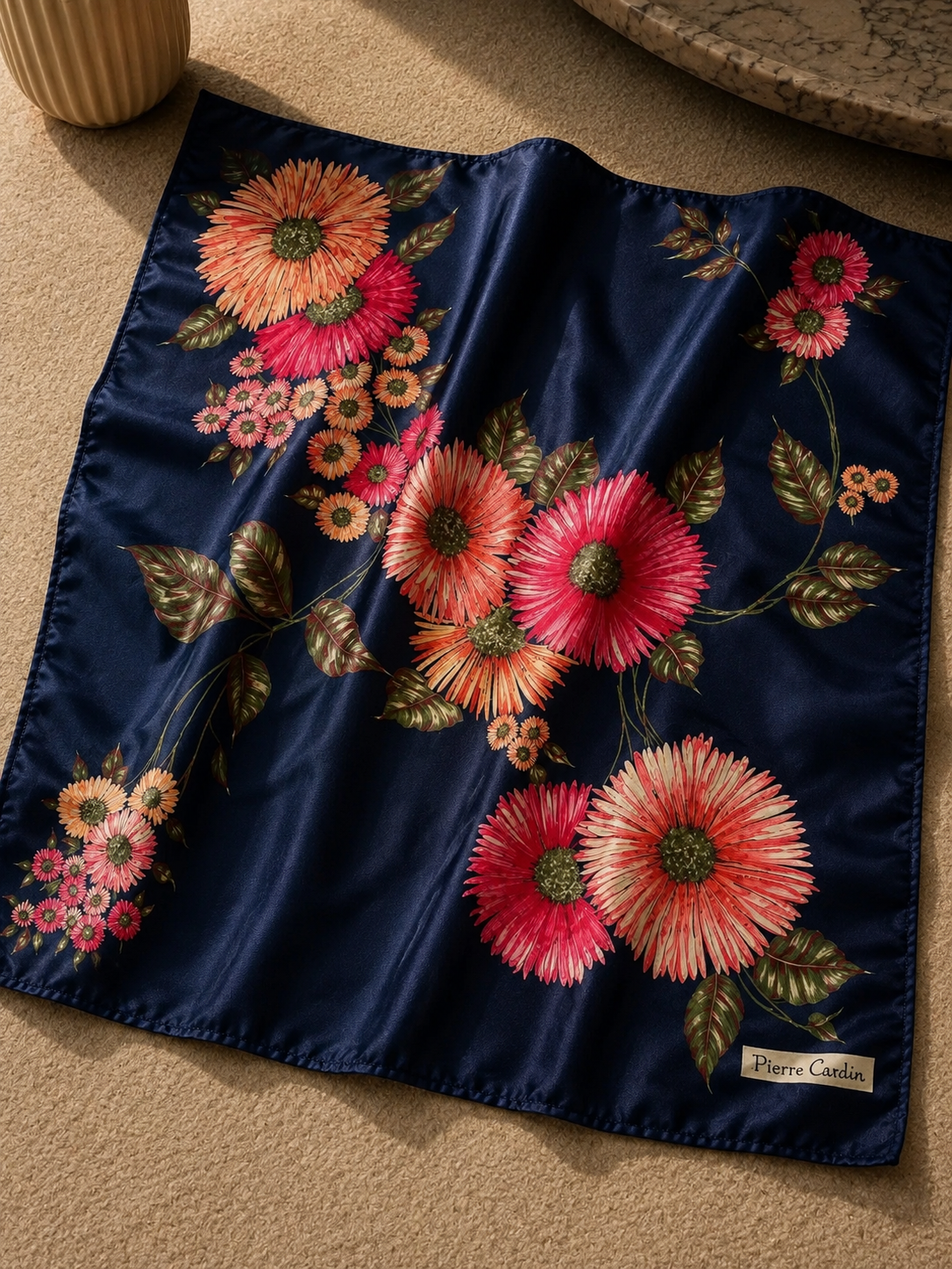 Foulard Pierre Cardin blu, stampa floreale – Vintage