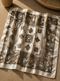 Foulard Valentino in seta grigio/argento, fantasia geometrica – Vintage
