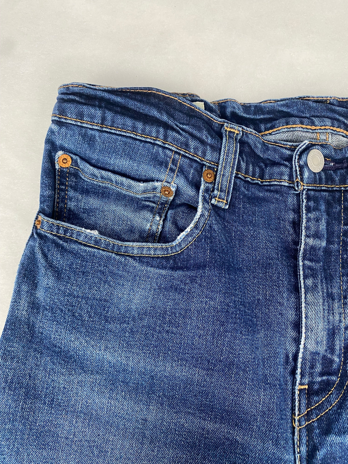 Jeans Levi's dettaglio tasche