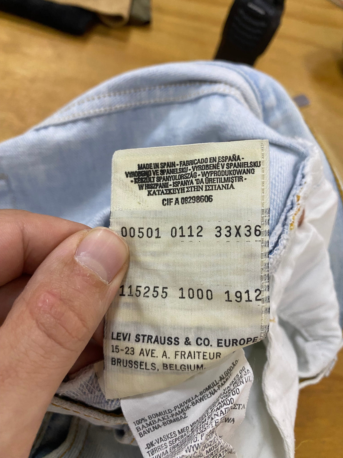 Jeans Levi's 501 etichetta interna W33 L36