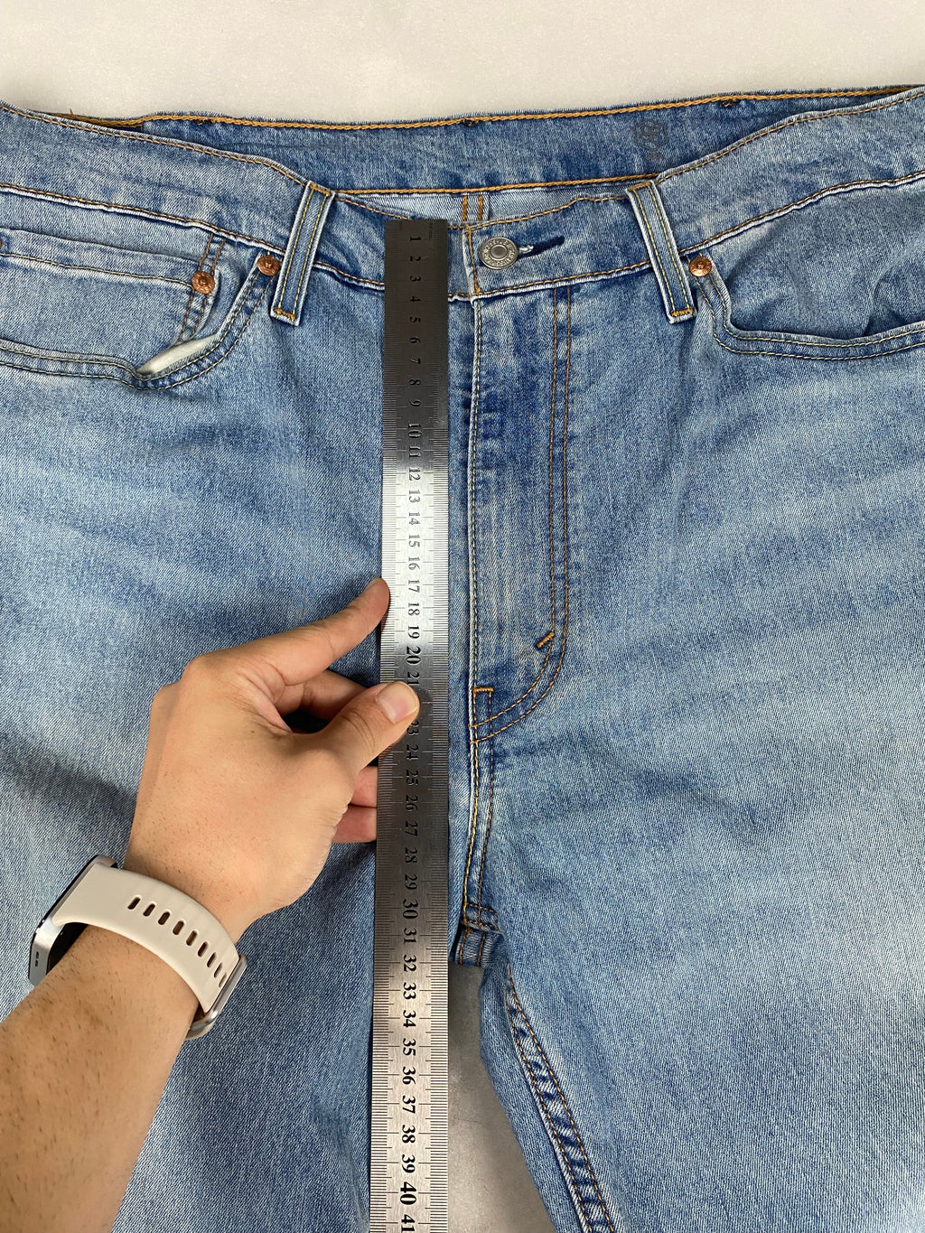 Jeans Levi's 514 dettaglio