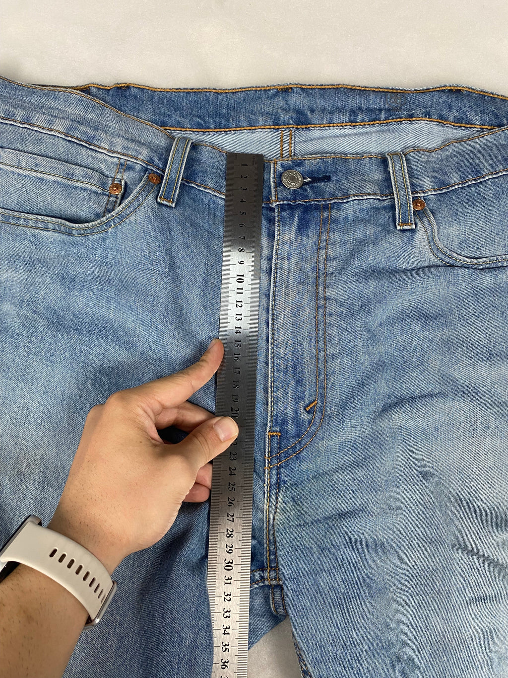 Jeans Levi's 514 dettaglio vita