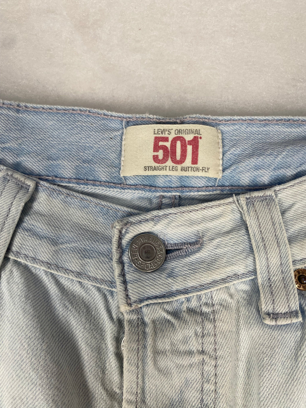 Jeans Levi's 501 cartellino