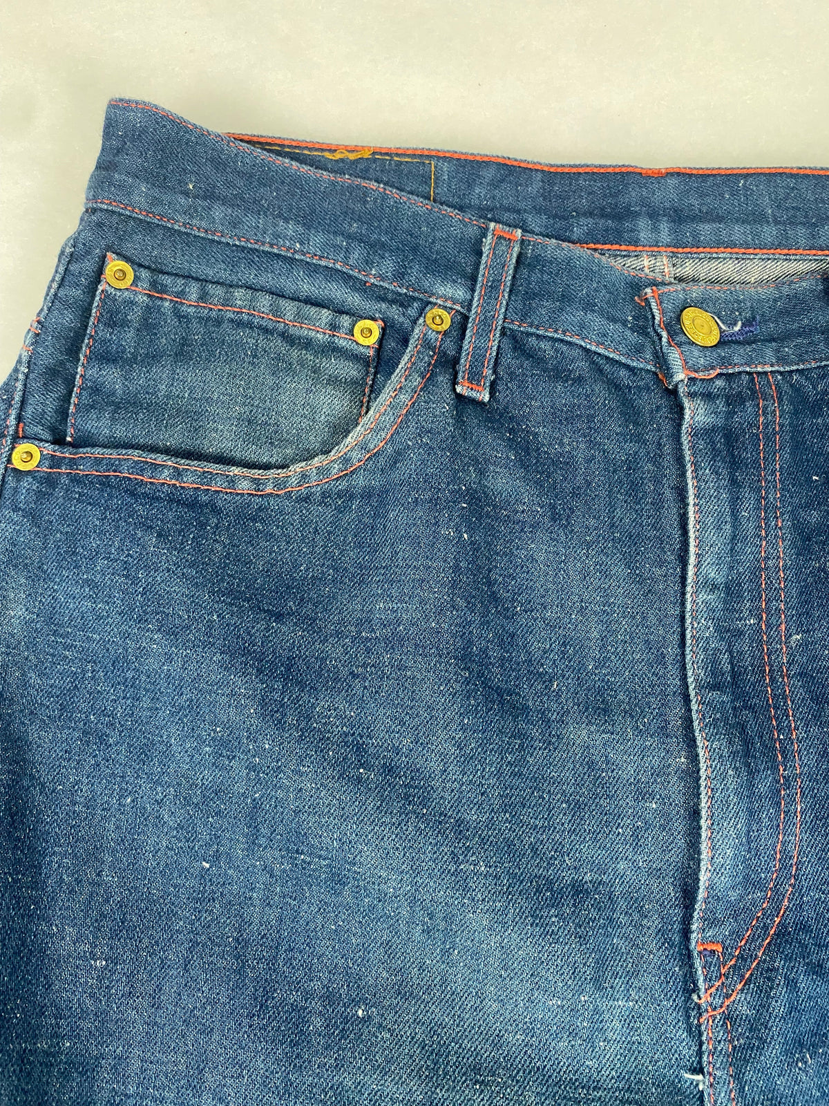 Jeans Levi's 514 dettaglio vita
