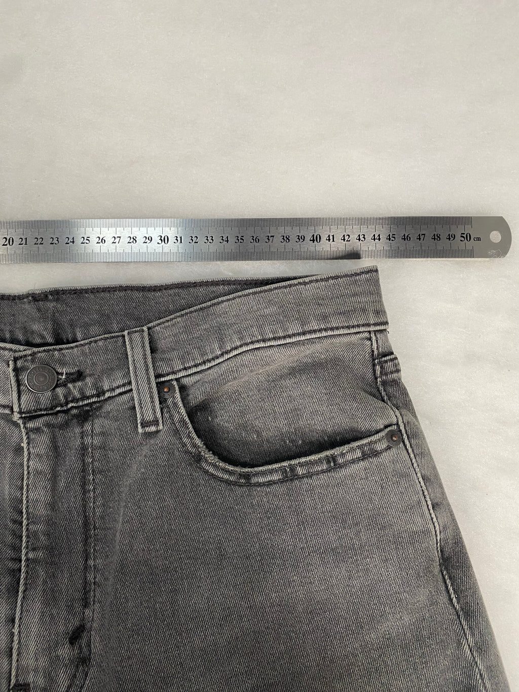 Jeans Levi's 502 grigio lunghezza