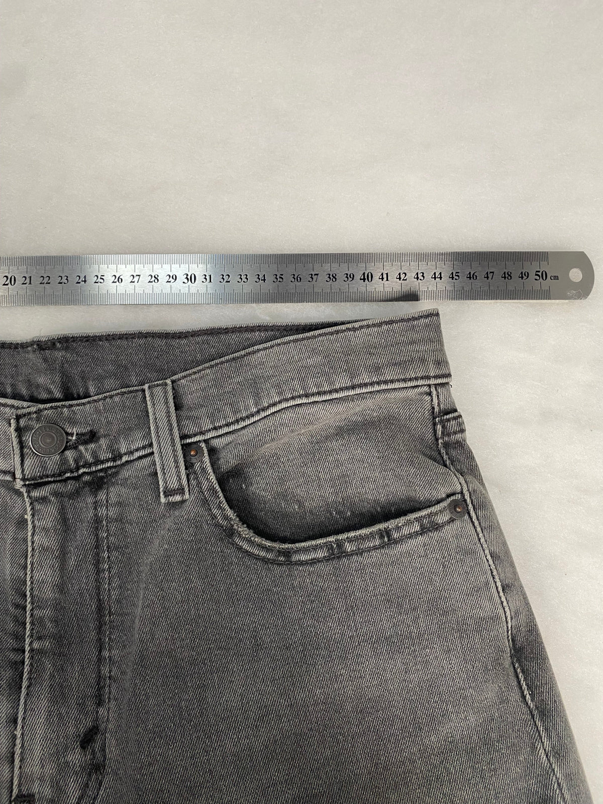 Jeans Levi's 502 grigio lunghezza
