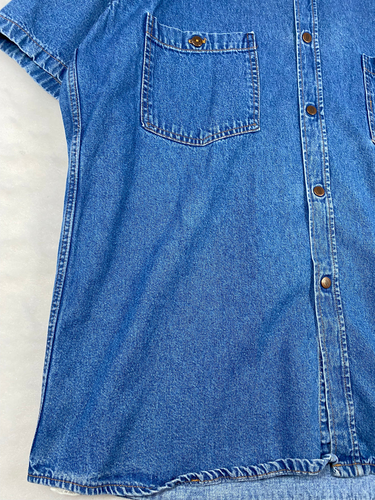 Camicia di jeans E905 dettaglio