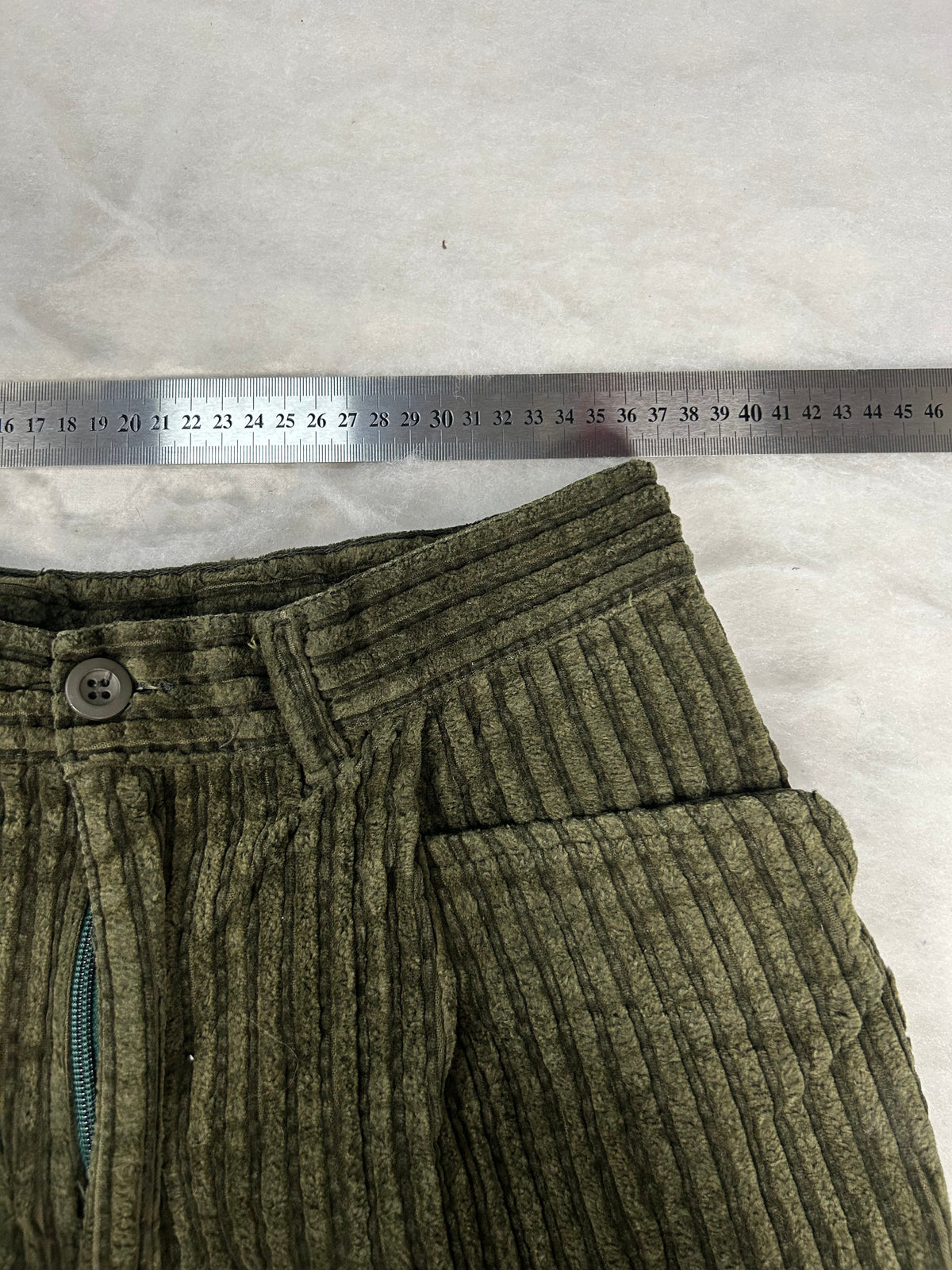 Pantaloni velluto a coste verde vintage – Uomo Taglia S
