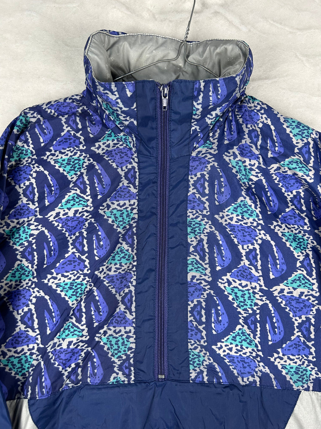 Giacca a vento anni 90 mezza zip stampa blu e verde acqua vintage – Donna L
