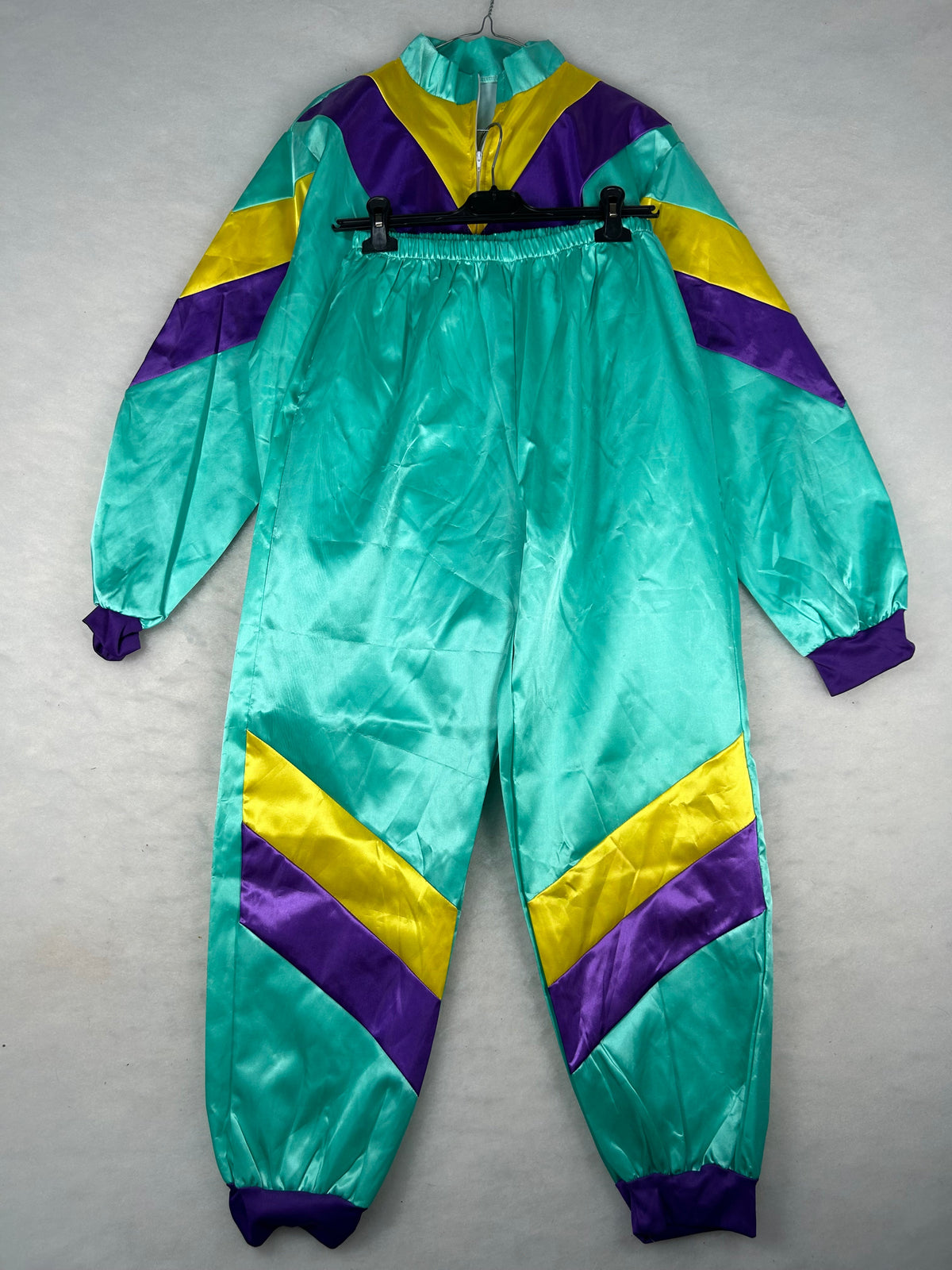 Tuta completa sportiva anni 90 satin verde acqua vintage – Donna L