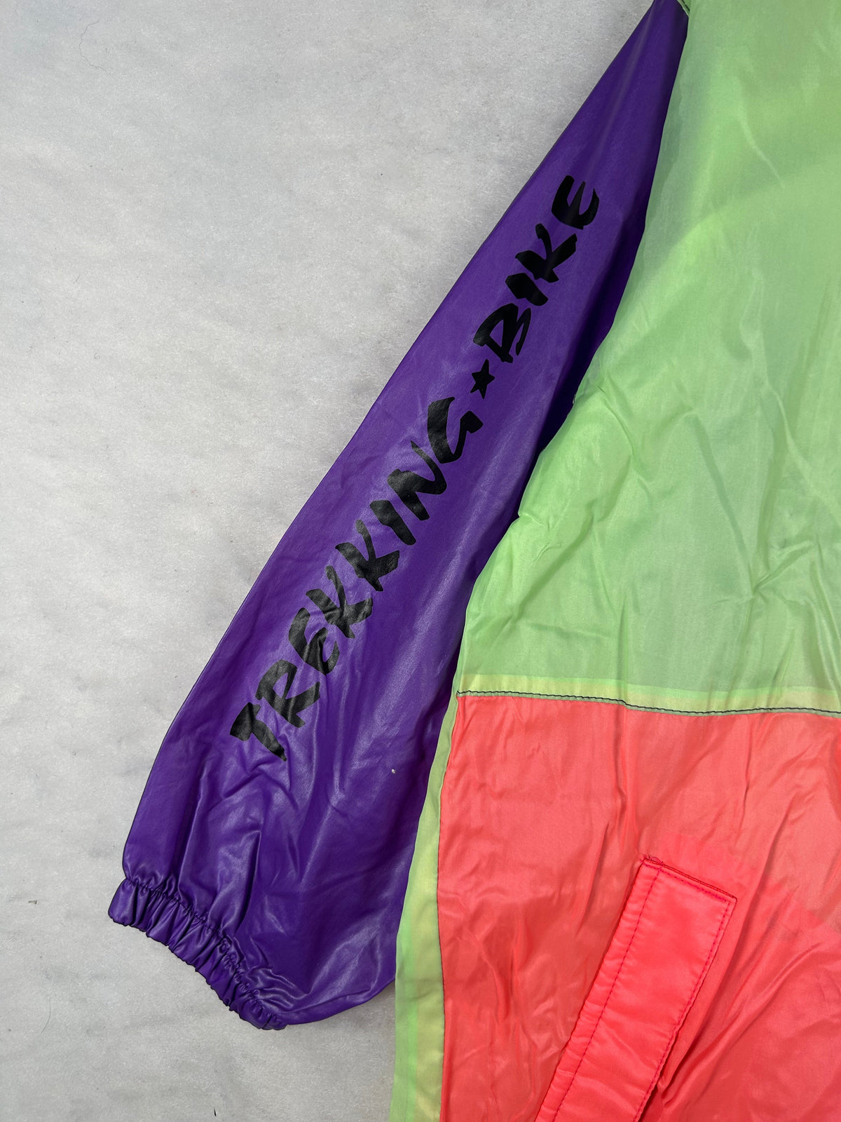 Giacca a vento anni 90 color block bianca e viola vintage – Uomo S