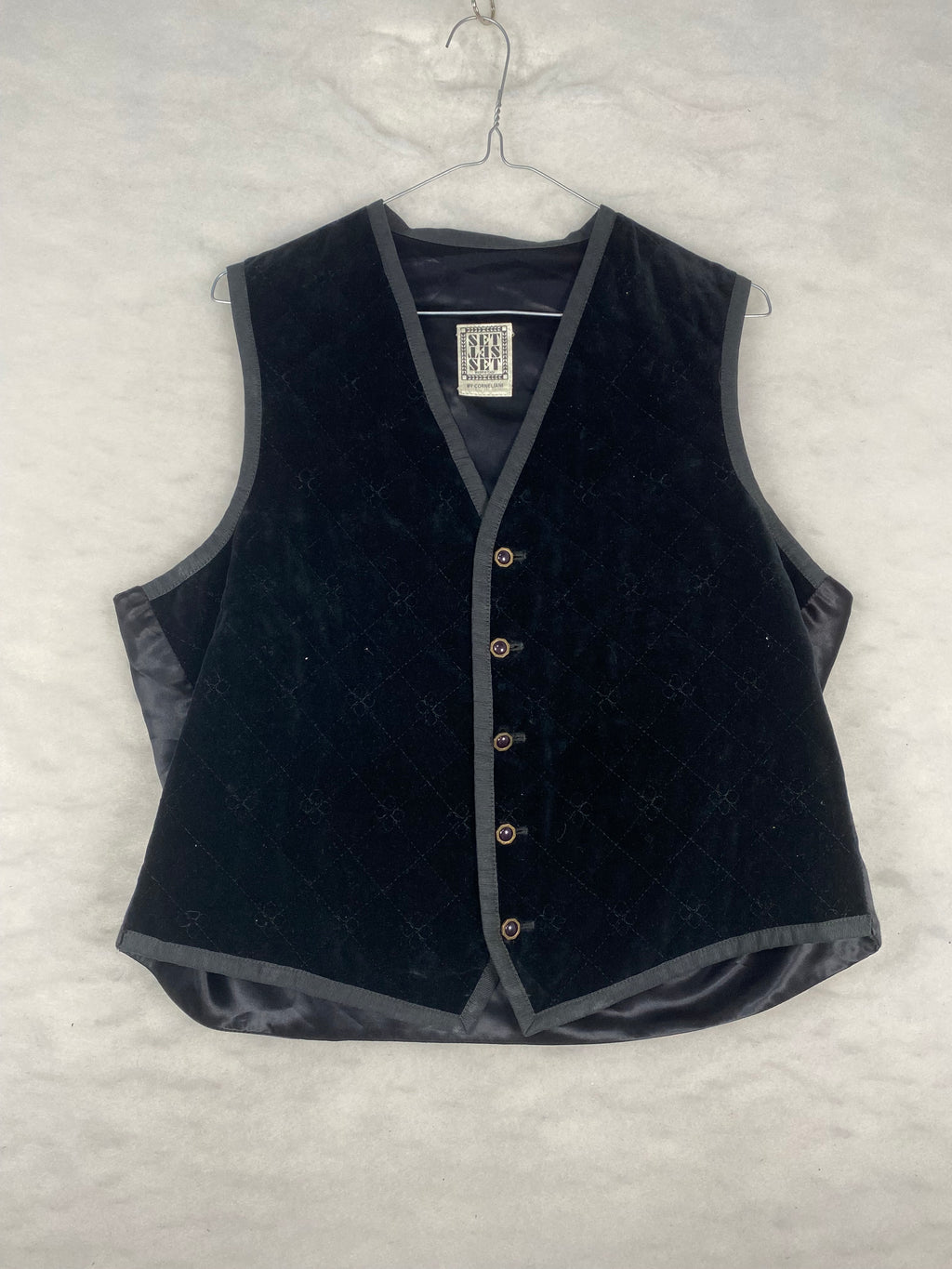 Gilet / Panciotto Vintage Uomo in Velluto Trapuntato – Nero con Bottoni Gioiello