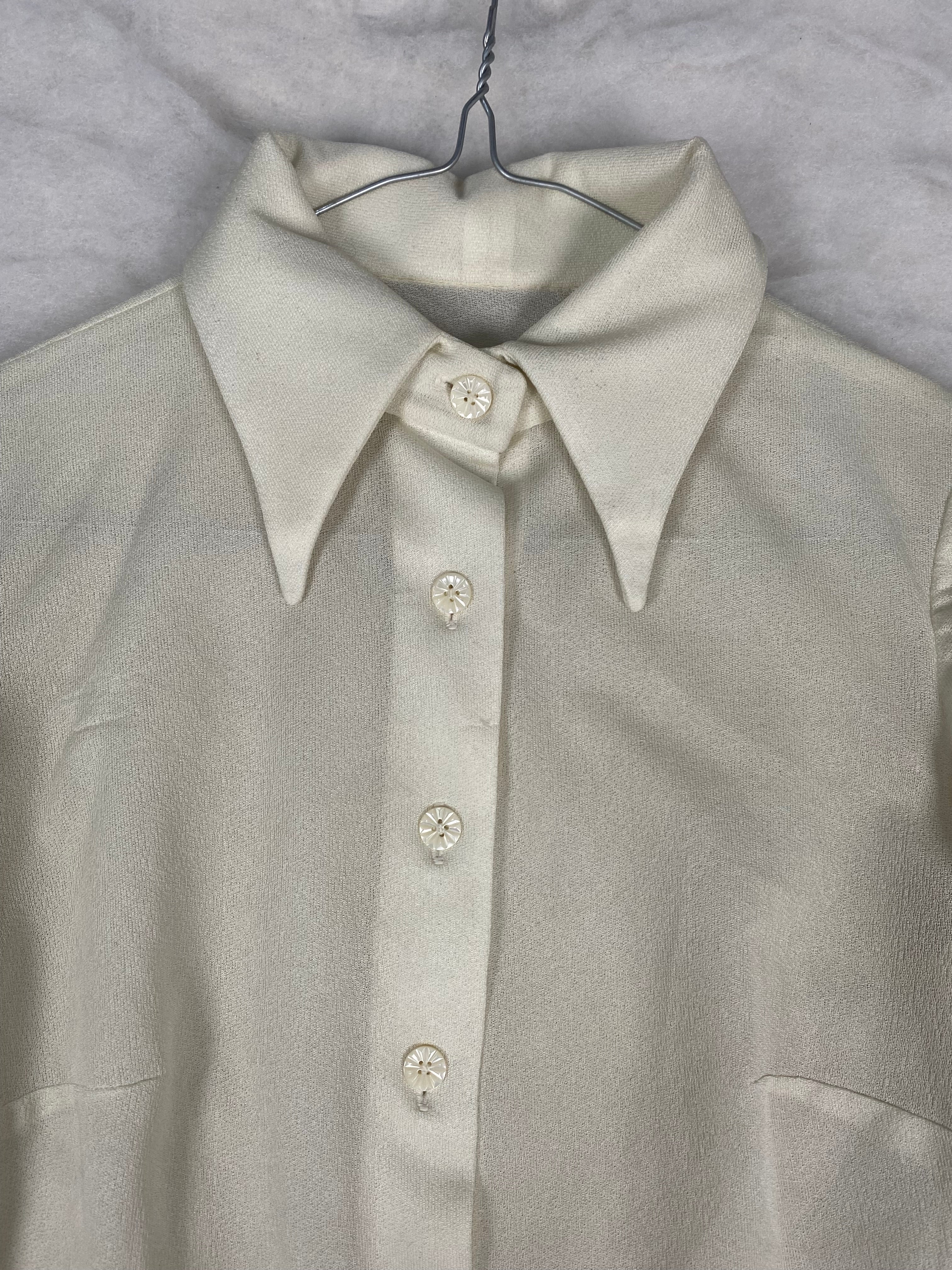 Camicia / Blusa Vintage Donna in Raso – Avorio con Colletto a Punta