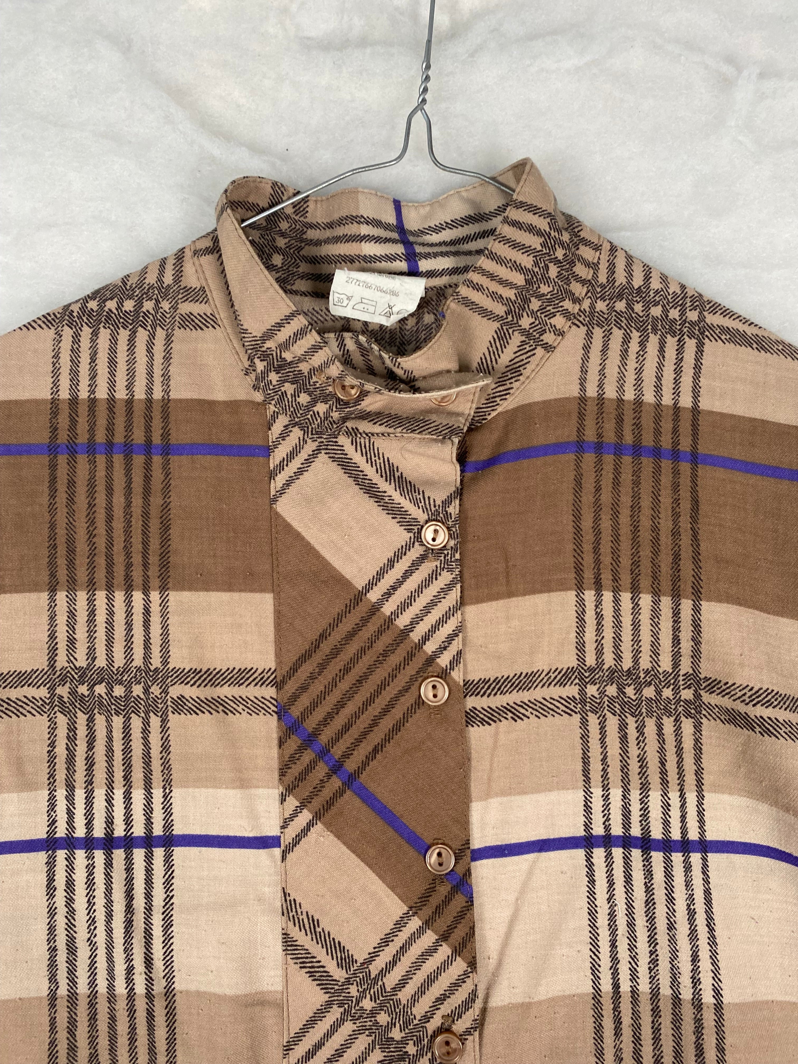 Camicia / Blusa Vintage Donna a Quadri – Beige e Marrone con Righe Blu – Taglia L (IT 46)