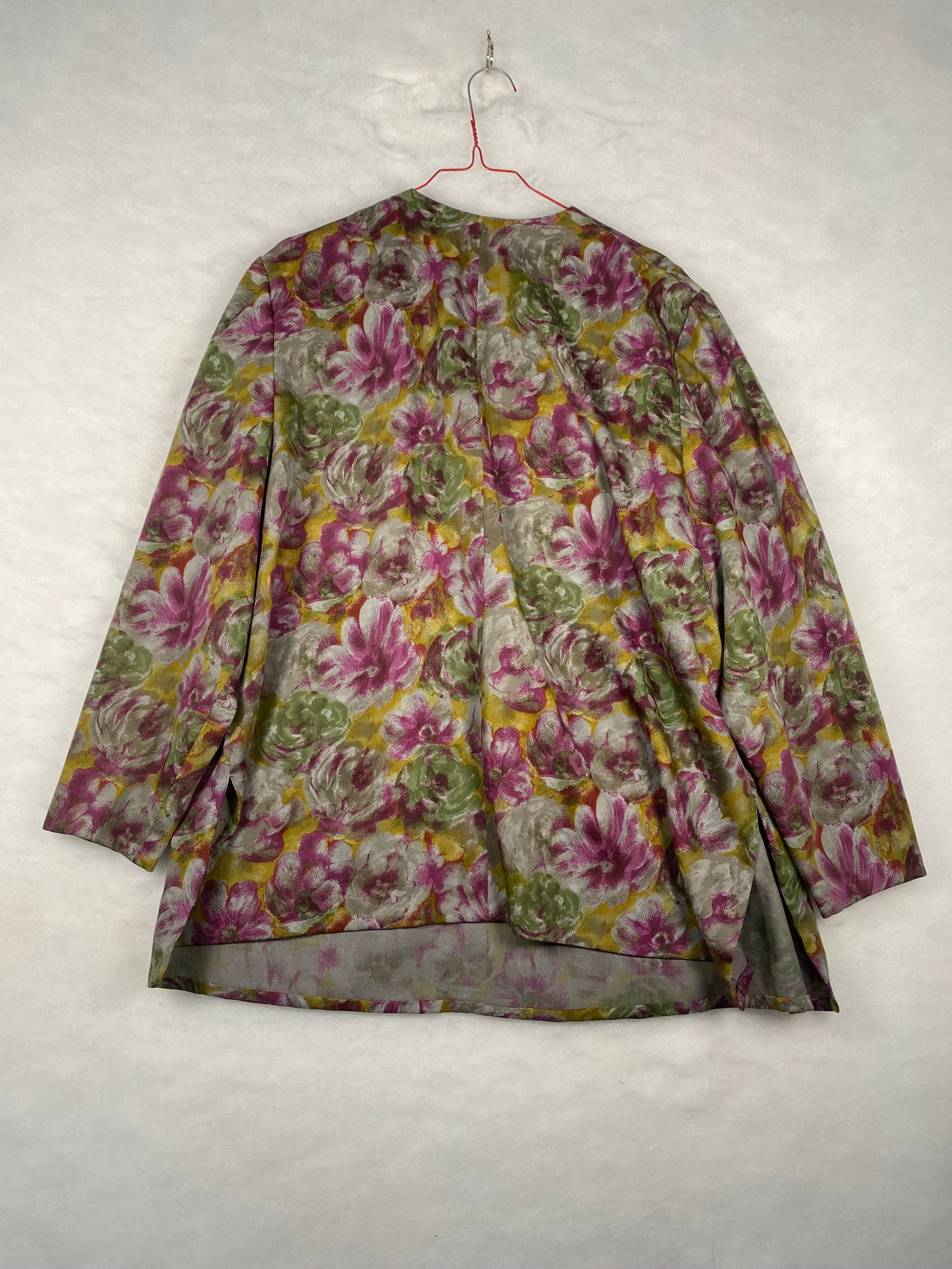 Blusa donna a incrocio fiori acquerello - vista piatta
