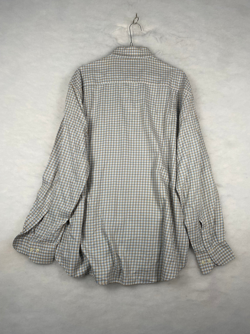 Camicia uomo a quadretti azzurro e beige - vista piatta