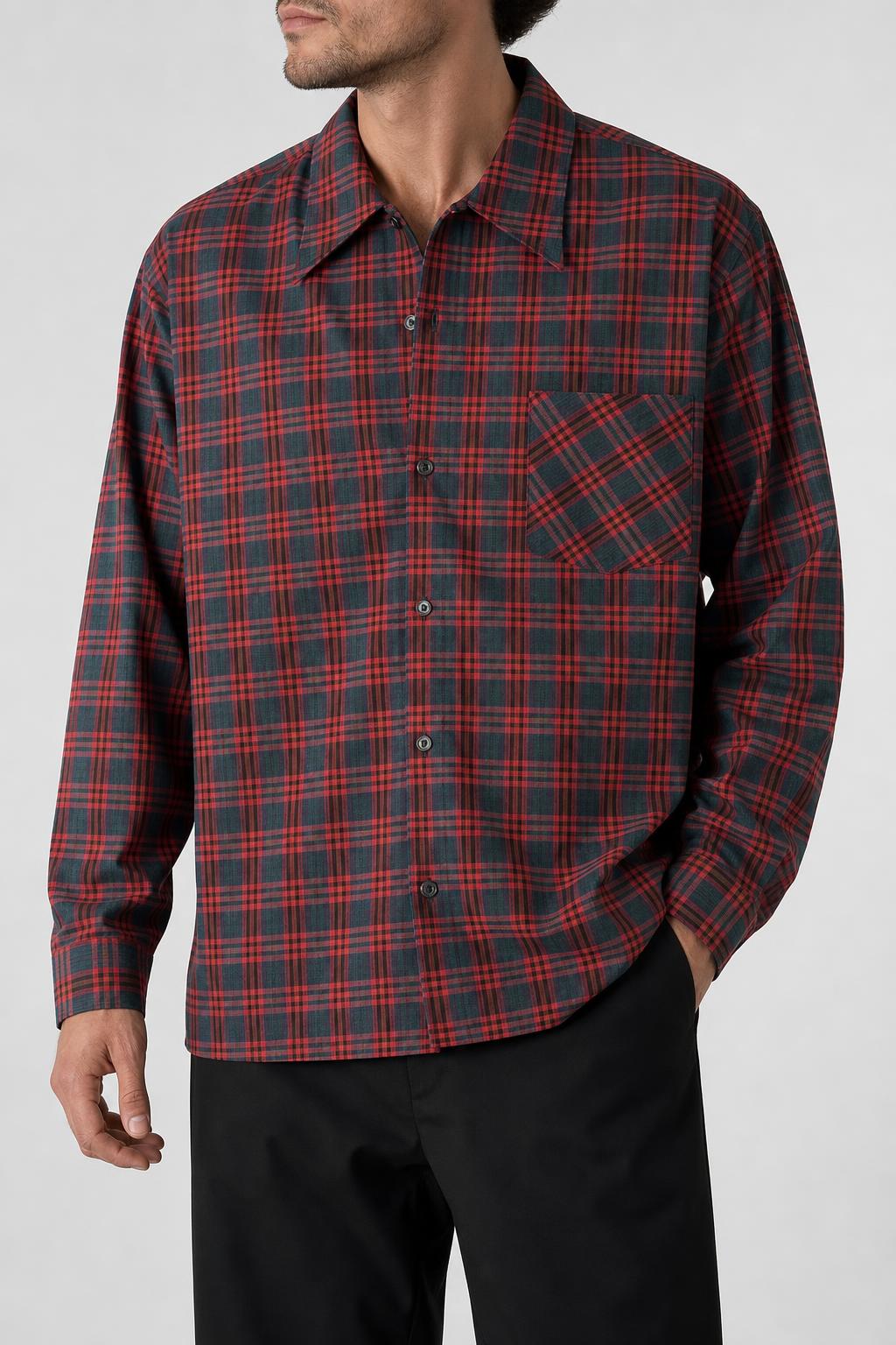 Camicia uomo tartan rosso e verde indossata