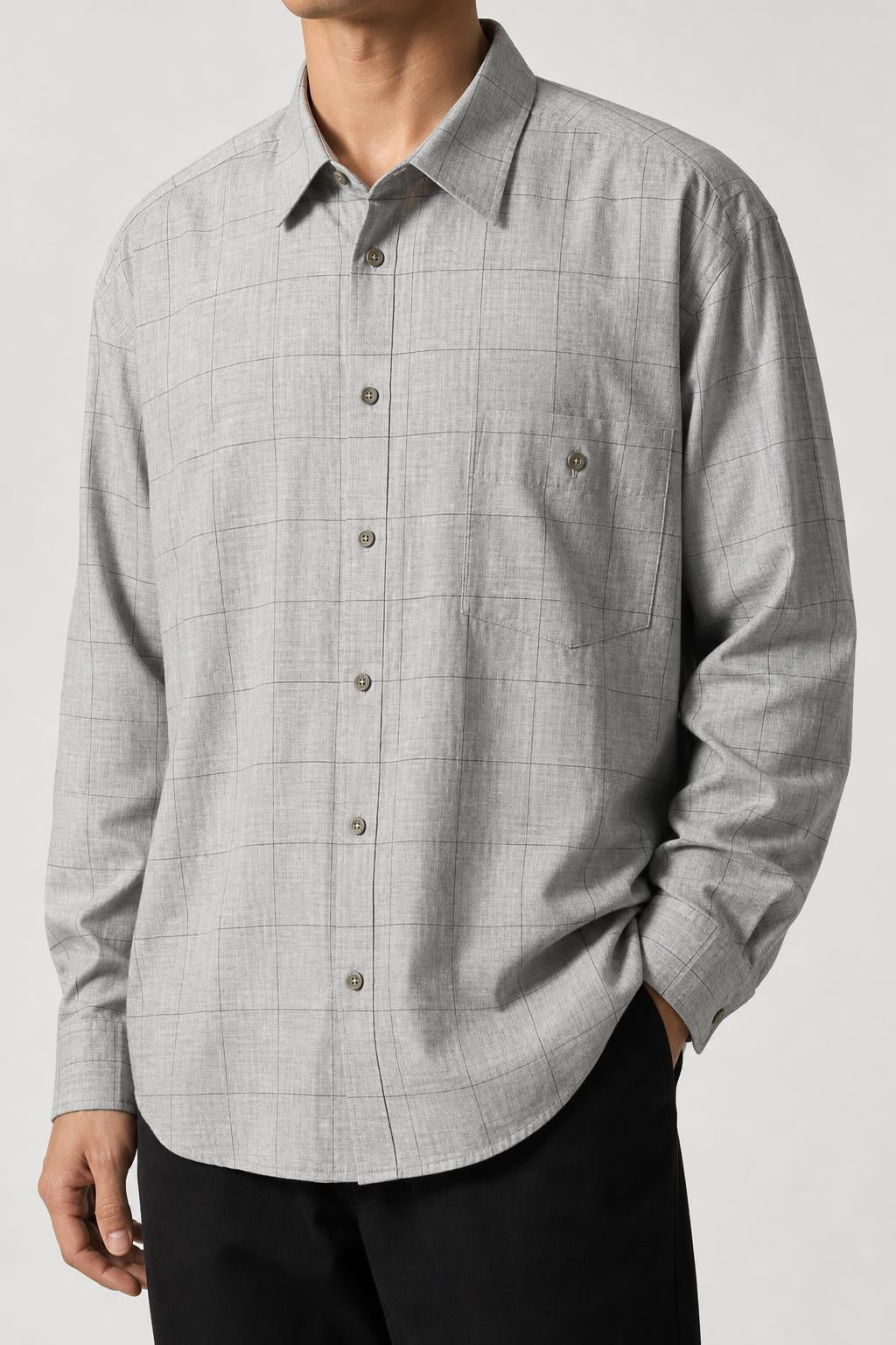 Camicia uomo Casa Moda grigia windowpane indossata