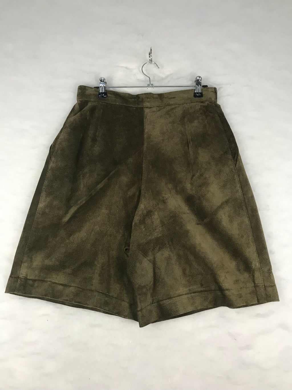 Shorts Vintage Donna in Camoscio Verde Militare