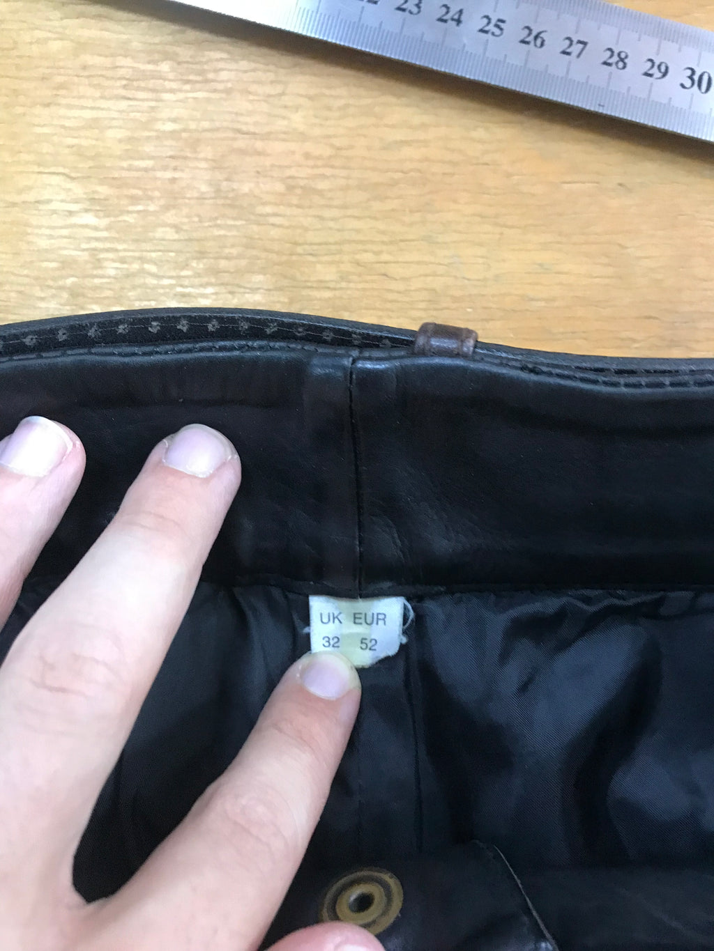 Pantaloni Vintage Uomo in Pelle Nera Dritti