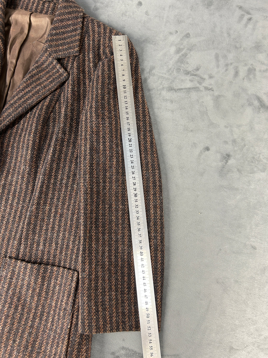 Giacca in lana spinata marrone vintage – Donna Taglia M