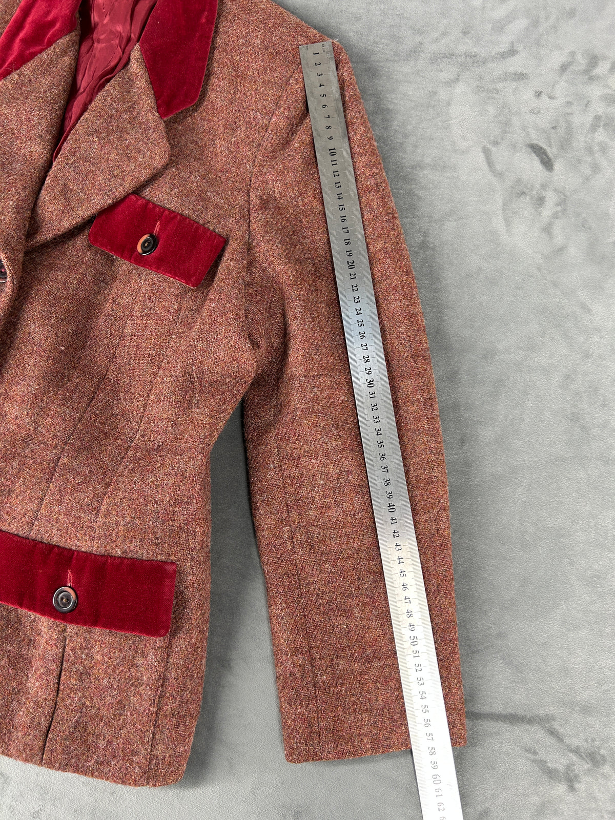 Blazer in lana tweed marrone con profili in velluto vintage – Donna Taglia M