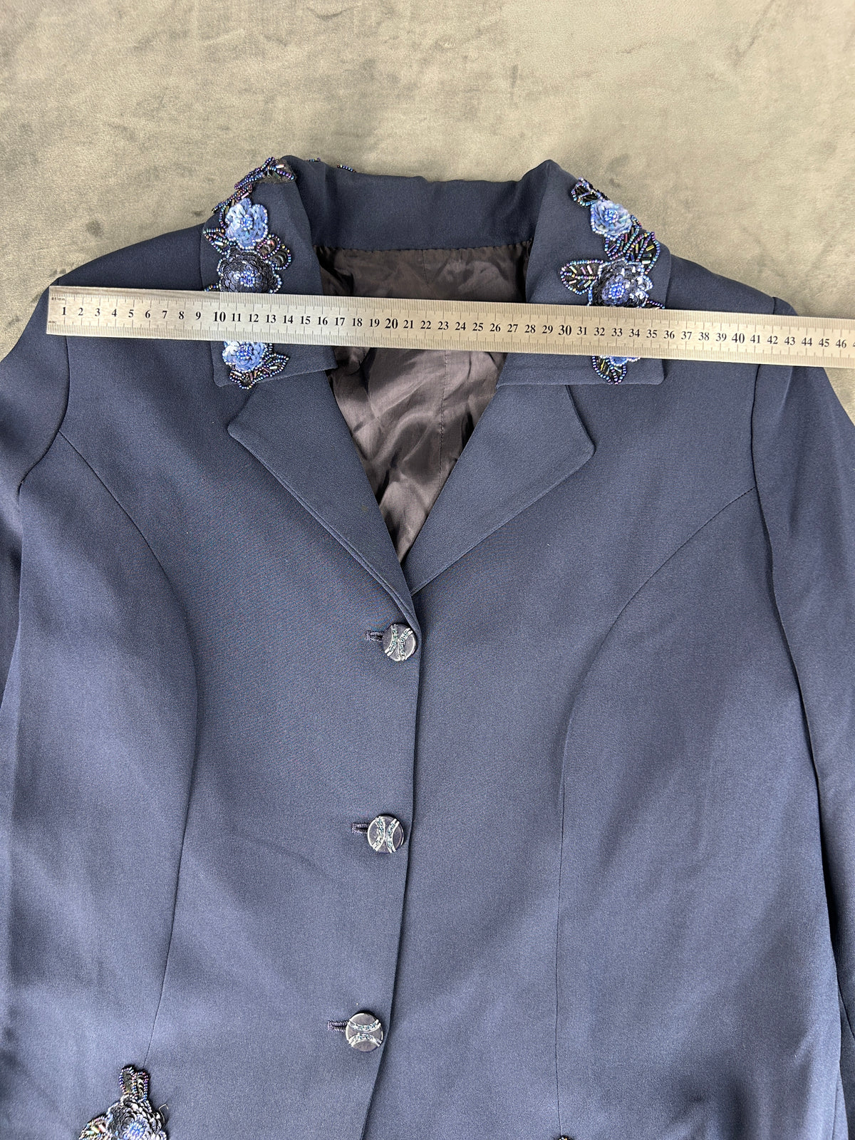Giacca blu navy con applicazioni ricamate vintage – Donna Taglia L