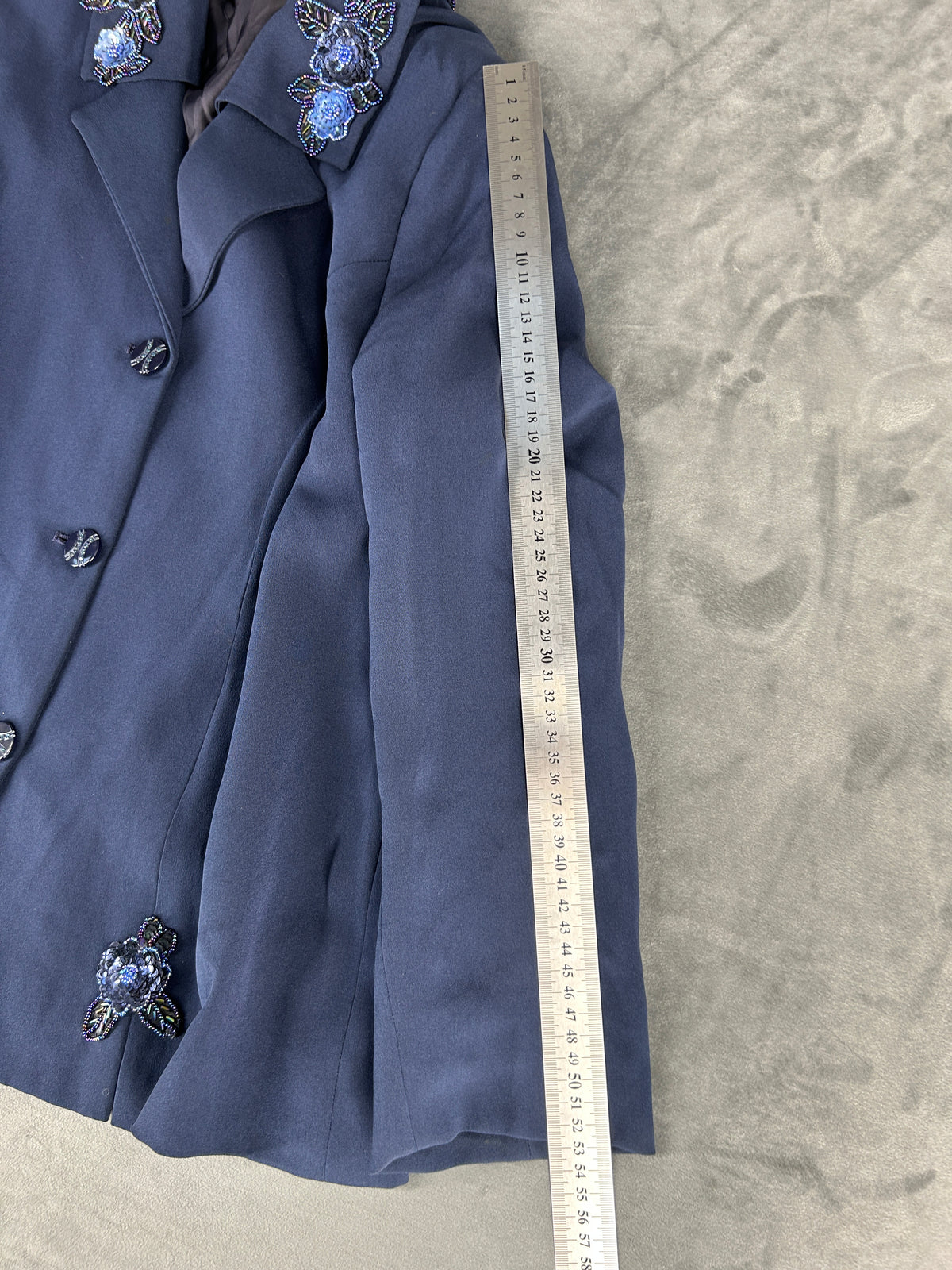 Giacca blu navy con applicazioni ricamate vintage – Donna Taglia L