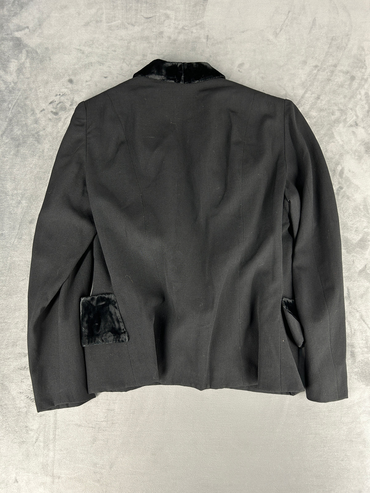 Blazer nero con collo e tasche in velluto vintage – Donna Taglia M