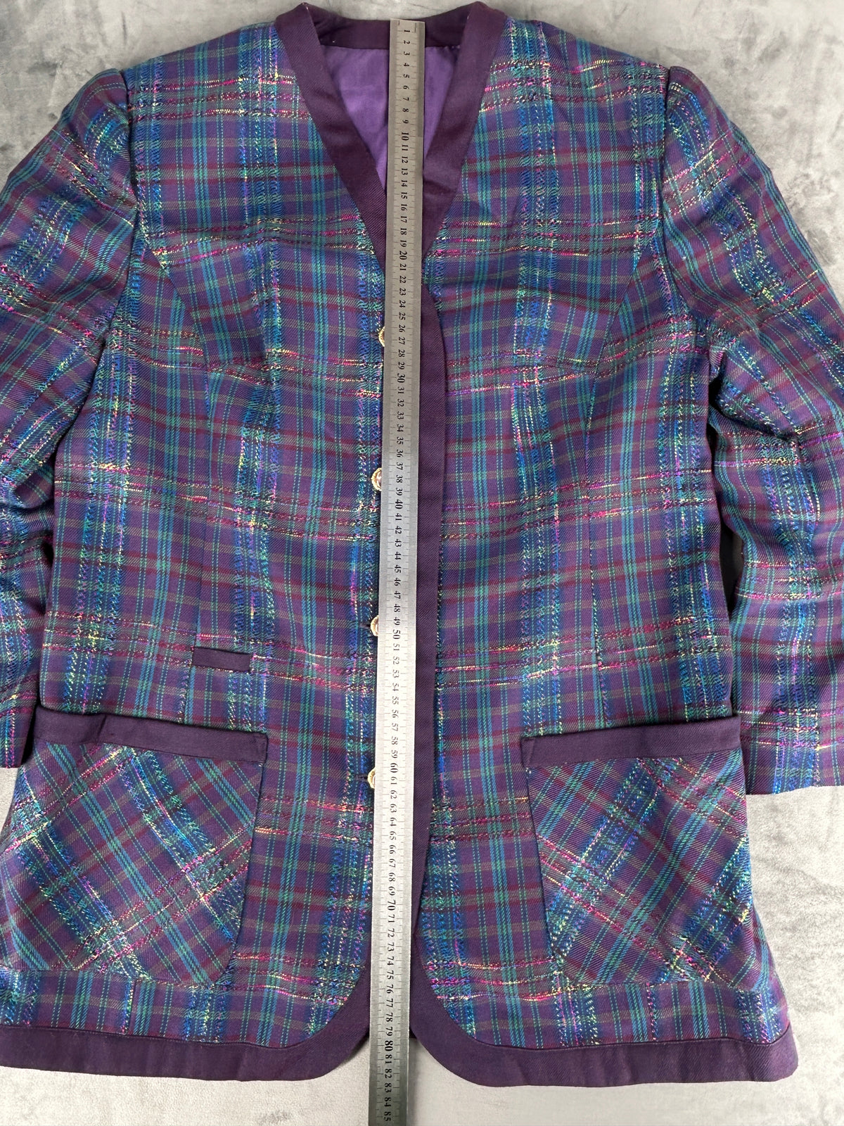 Blazer in lana viola a quadri con profili in velluto vintage – Donna Taglia L