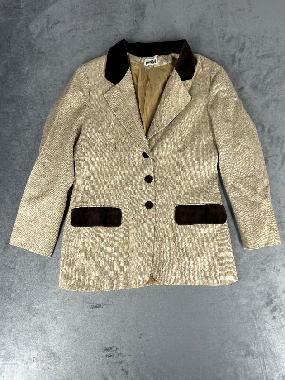 Giacca in lana tweed beige con collo e profili in velluto vintage – Donna Taglia L