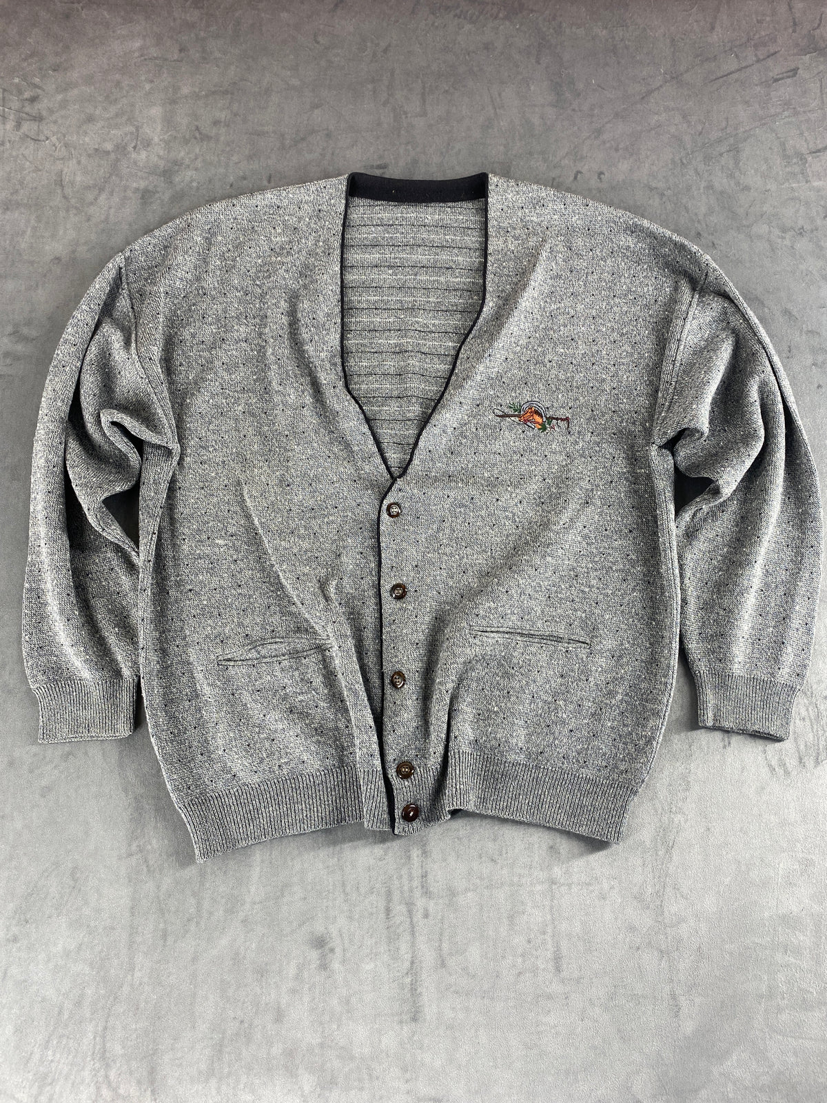 Cardigan in lana grigio con ricamo equestre vintage – Uomo Taglia L