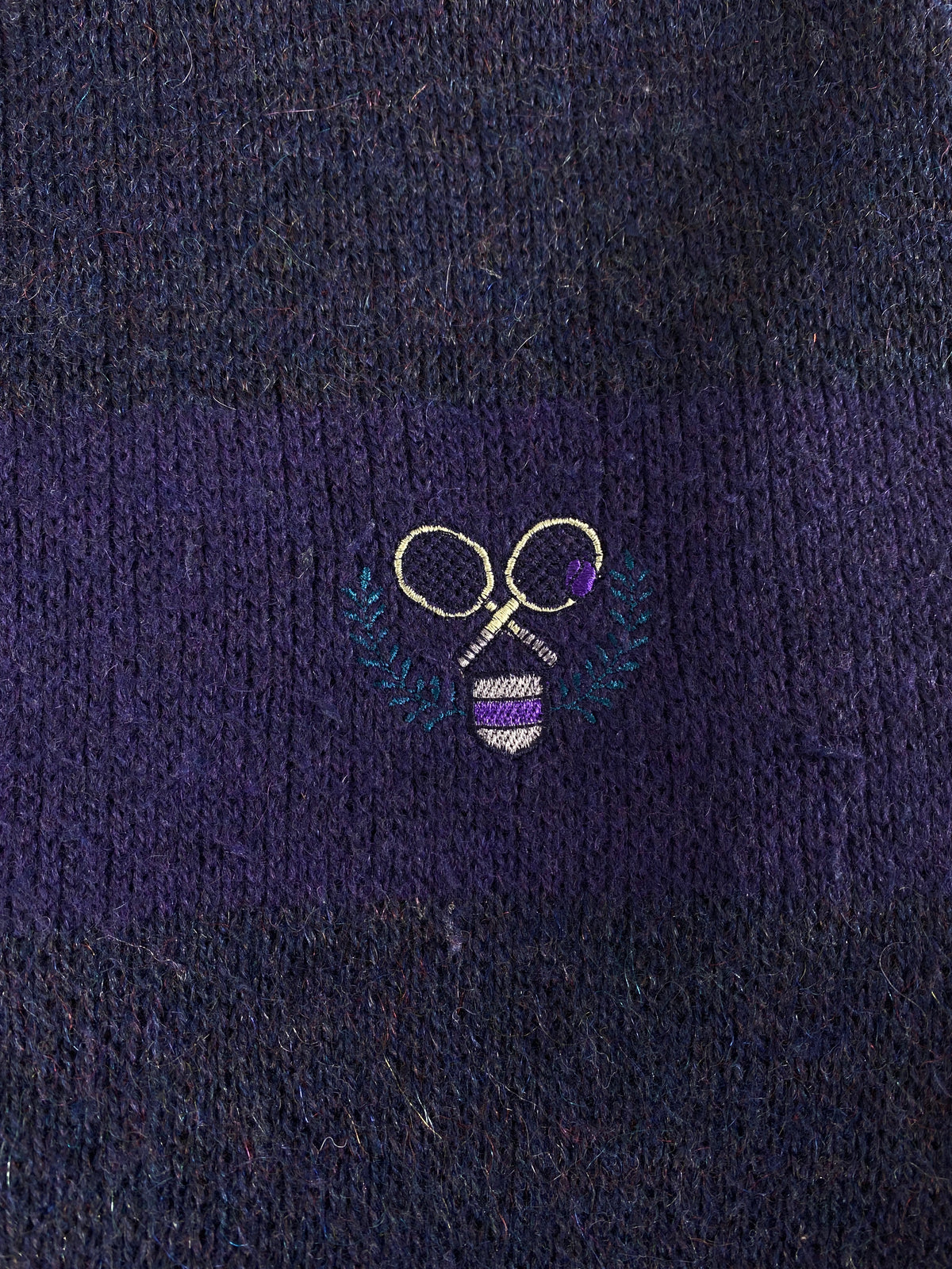 Maglione girocollo in lana blu-viola con banda vintage – Uomo Taglia M (IT 50)