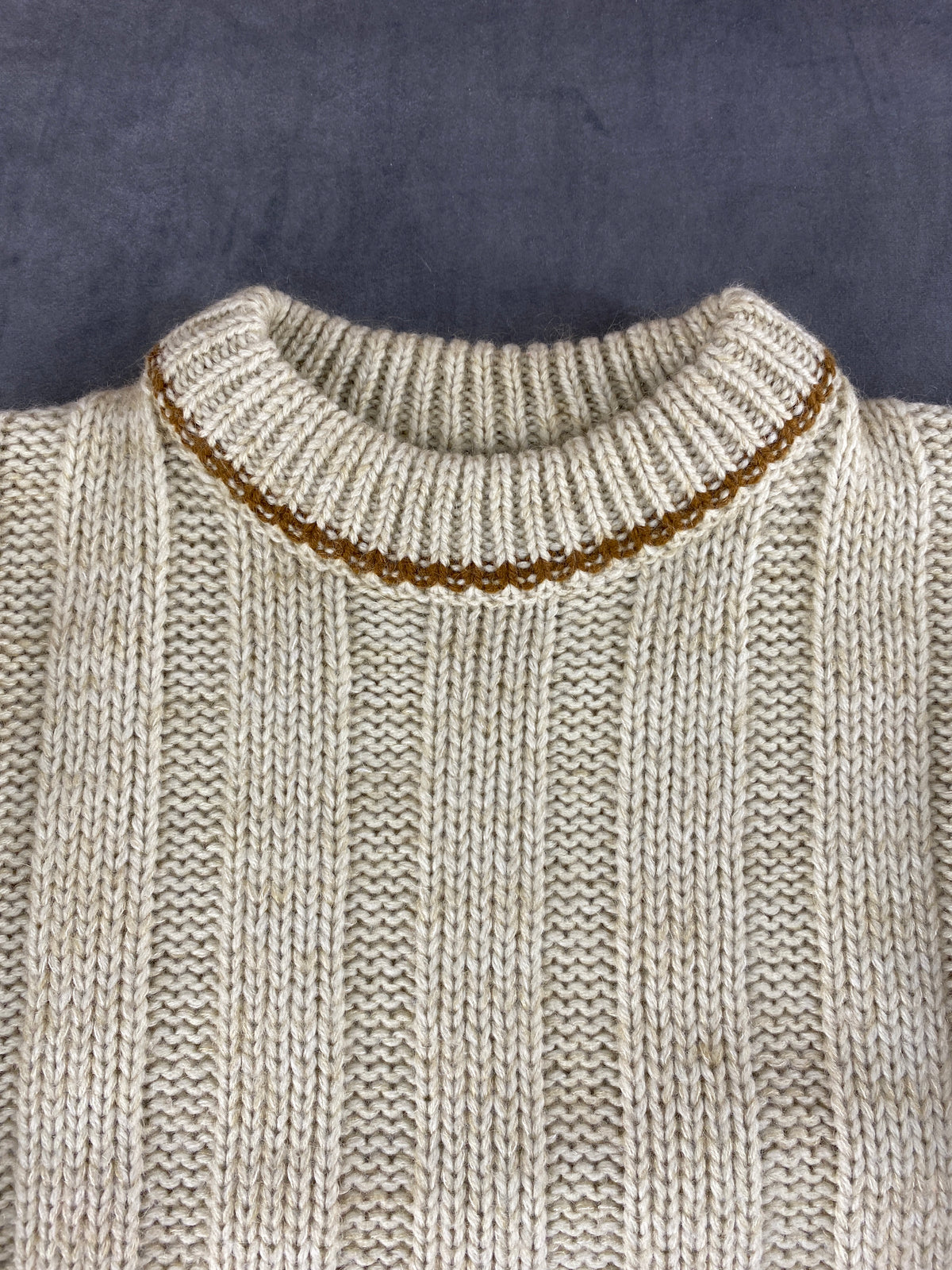 Maglione girocollo in maglia a coste panna vintage – Uomo Taglia L