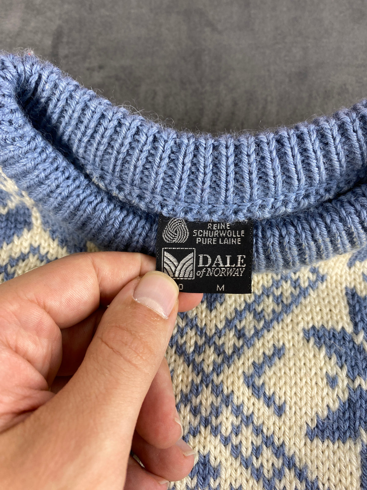 Maglione girocollo norvegese in lana bianco e blu Dale of Norway vintage – Uomo Taglia M
