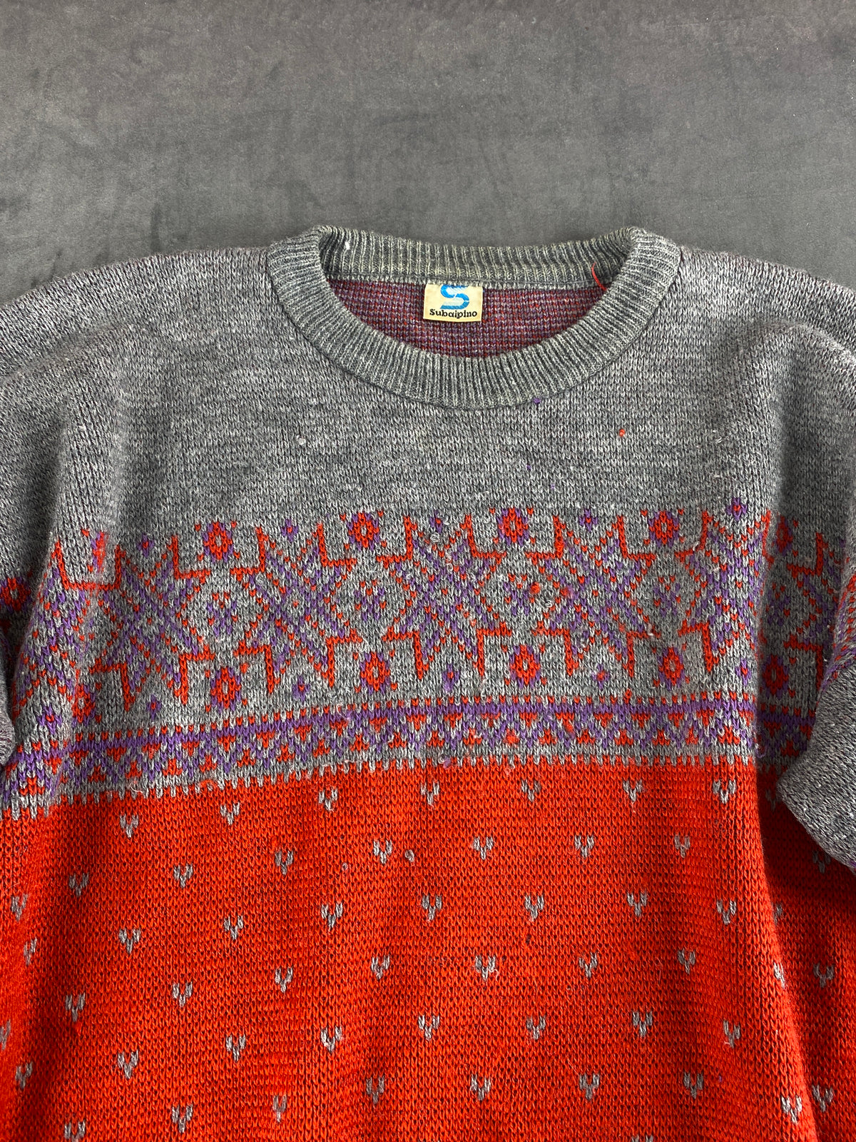 Maglione girocollo grigio e arancione a fantasia Subalpino vintage – Uomo Taglia L