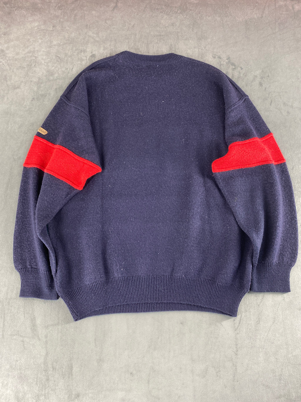 Maglione girocollo blu navy con banda rossa e verde vintage – Uomo Taglia L (IT 52)