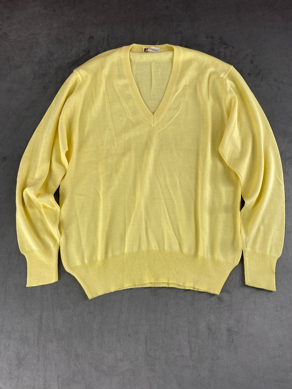 Maglione scollo a V in maglia giallo Svezia vintage – Uomo Taglia L
