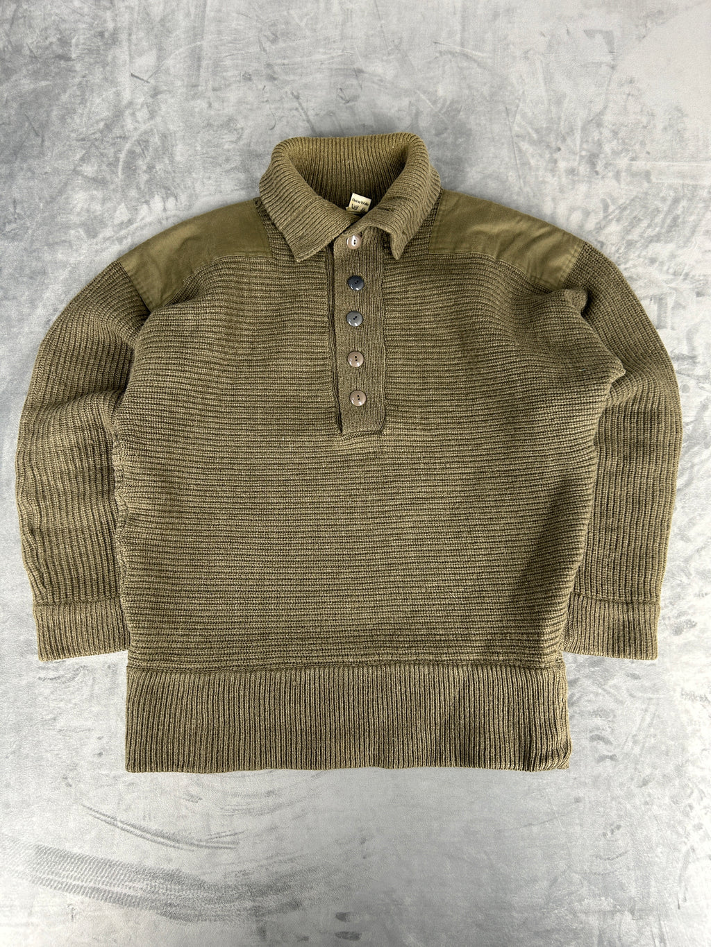 Maglione militare verde in lana vintage – Uomo Taglia M