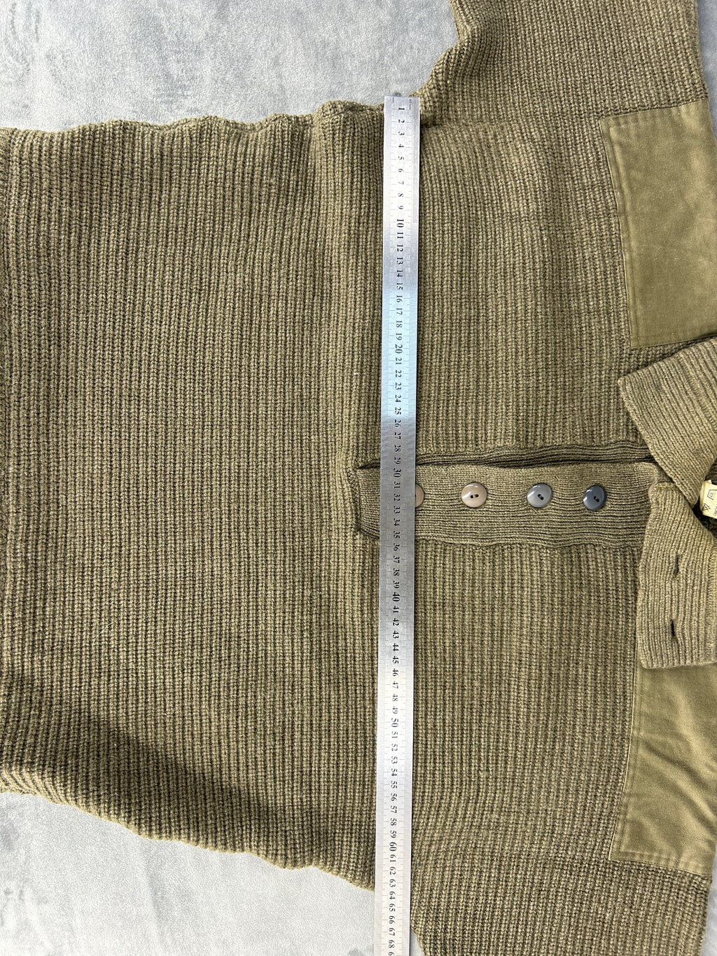 Maglione militare verde in lana vintage – Uomo Taglia M